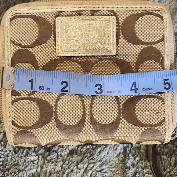 Vintage Coach Poppy Wallet - Picture 6 of 7